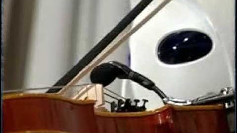Toyota Robot Plays Violin