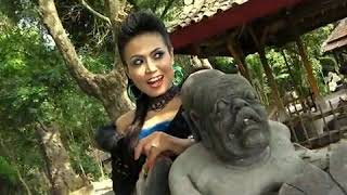 ELLY PRASSILYA - Rondo Seksi (feat Poer Bonsai) [ ]