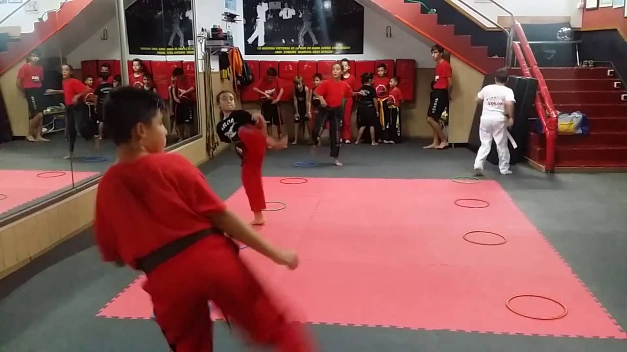 XMA XTREME MARTIAL ARTS VILADECANS & KICK BOXING SELF DEFENSE defensa personal israeli