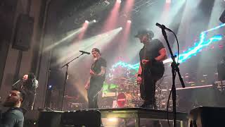 Threshold - Sevendust Live In McKees Rocks