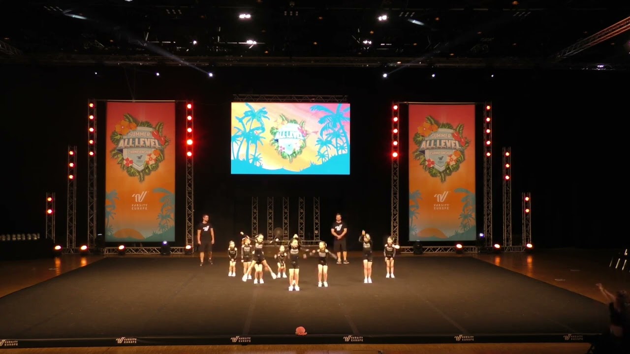 Twinkle Diamonds - Open Peewee Level 0 | June 18th 2023–Düsseldorf