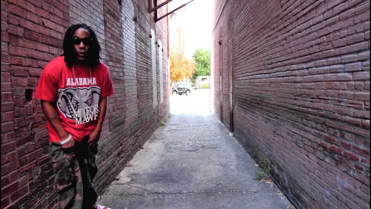 MAC Town Muscle- All Praises Be To POWN (Official Music Video)