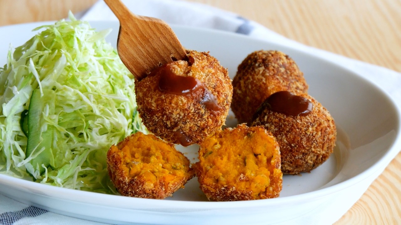 【揚げたて絶品! ほくほく♪優しい甘さのかぼちゃコロッケ】Fluffy & Gently Sweet Pumpkin Croquettes