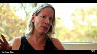 Detalles The Boston Globe Journalist Series: Beth Daley Noticias