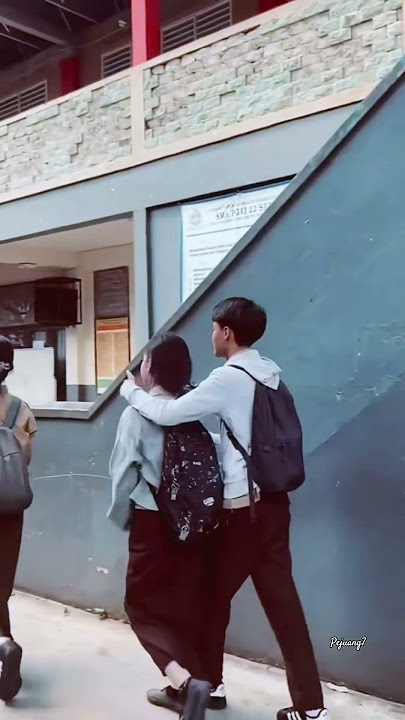 Berasa dunia milik berdua 🥰💖 #shorts #anaksekolah #abg #smp #sosweet #pacaran #bucin #romantic