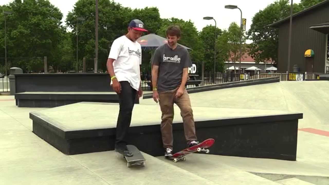 Seizoen zonsondergang Oorlogszuchtig GABE LIVE SKATE SUPPORT KICKFLIP UP A EURO GAP - YouTube