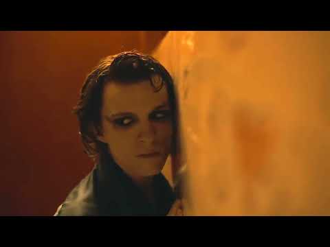 Tom Holland Kiss Scene | The Crowded Roon