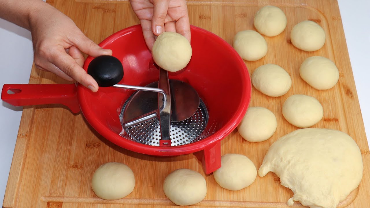 عندك مطحنة طماطم في البيت ومجربتيهاش فقد ضيعت نصف عمرك! حضريهم لفطور العيد بطريقة لا تصدق بدون بيض