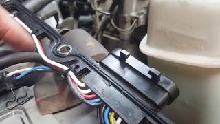 9903 Ford 7.3 Powerstroke Dorman #DOR 615201 valve cover gasket failure.