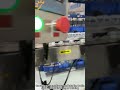 Automatic dustproof capping machine solves efficiency bottlenecks at the end of beverage packaging.