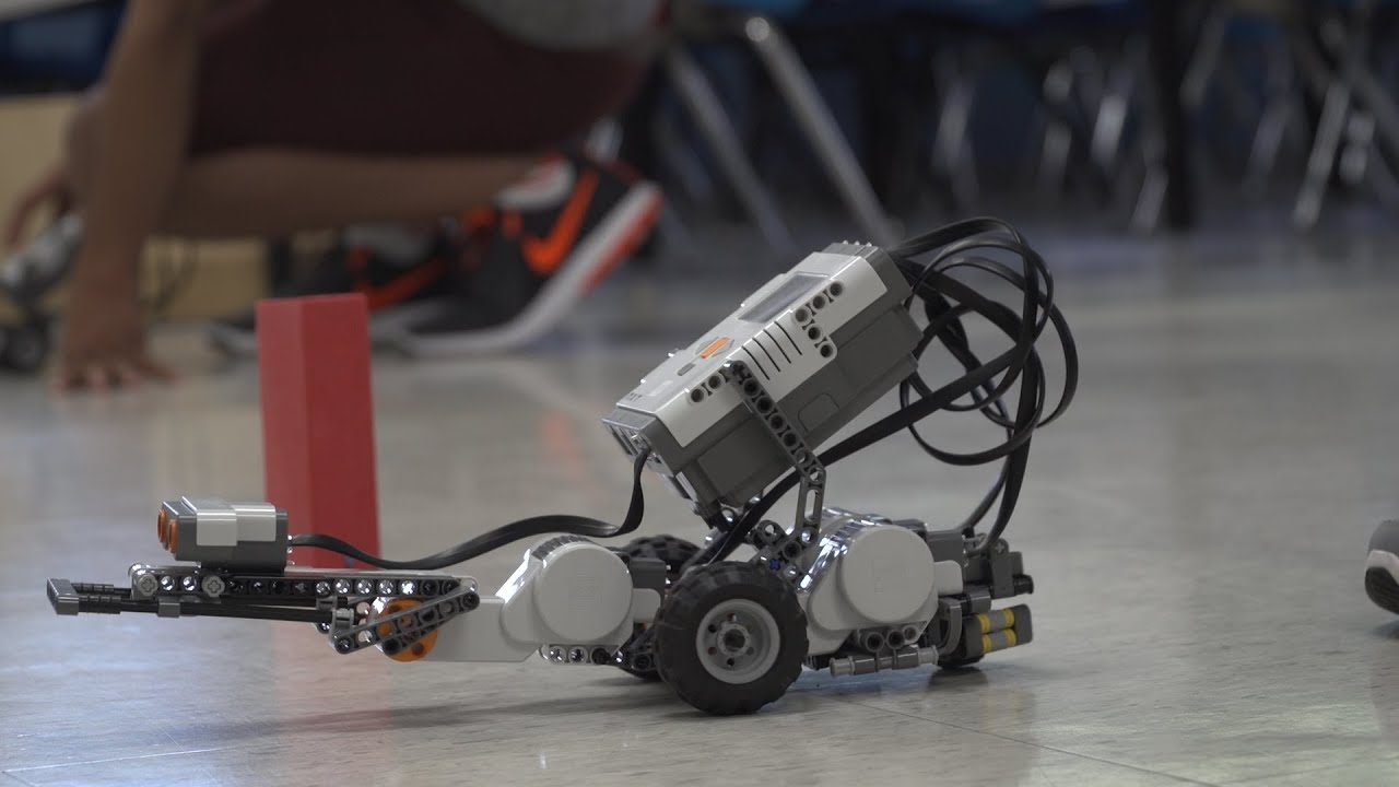 Robot Camp at the University of North Dakota