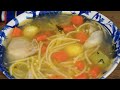 Caldo de Pollo con Verduras y Fideos | Sopa de fideos con carne de pollo y verduras