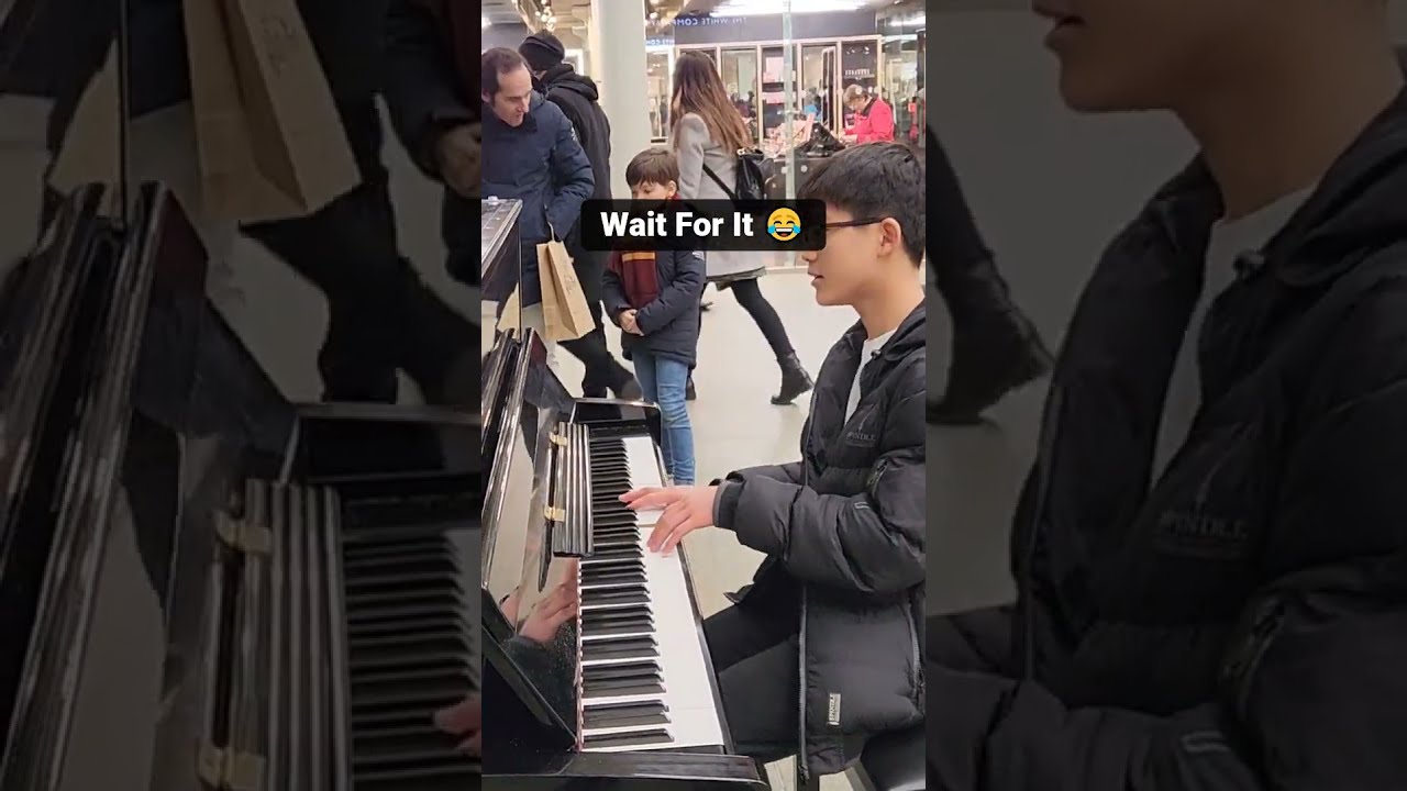 I Noticed His Scarf SO PLAYED THIS Public Piano Performance