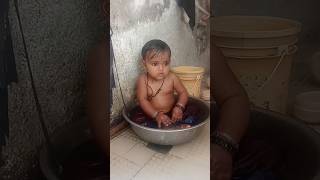 cute baby na rahi hai tip tip barsa Pani 😱❤️#cutebaby #cutebaby #lovelybaby #babygirl #babyboy #baby