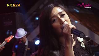 Download Gerimis Melanda Hati - Yuni Ayunda, Om Vienza Live Benjeng Gresik Video MP3 Gerimis Melanda Hati - Yuni Ayunda, Om Vienza Live Benjeng Gresik