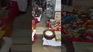 Barcelona Flea Market #barcelona #mercatdelsenchants #fleamarket #vintage #watches