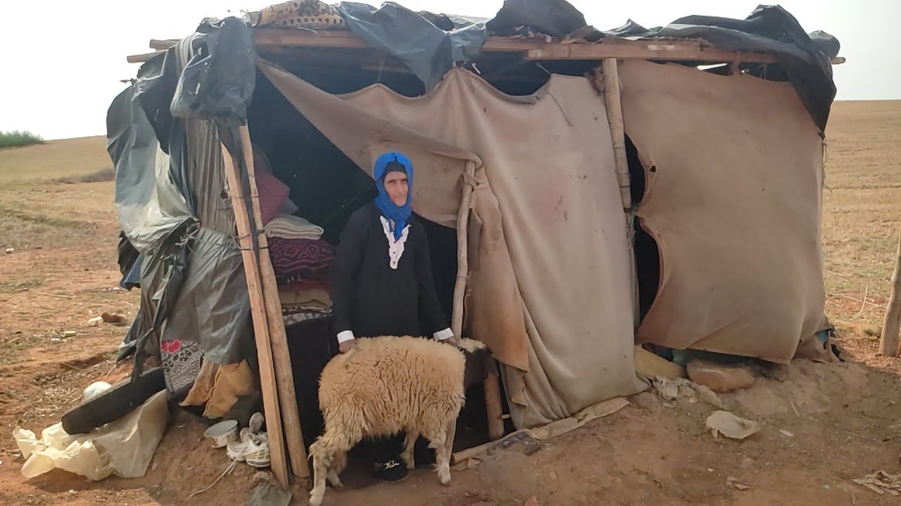 فرحة العيد ومأسات العائلات المتضررة هاتف زهرة 0682633436 هاتف الزوجين 0639188282