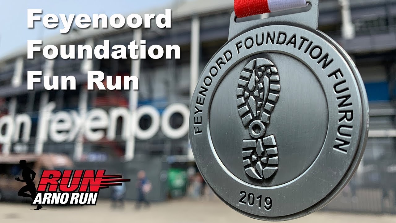 Menstruatie terugtrekken begin Feyenoord Foundation Fun Run 2019 - YouTube