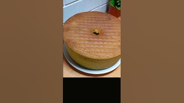 Thumbnail of Lembut Banget Bolu Pandan santan Panggang #cookingchannel#shortsmasak#bolupandanpanggang