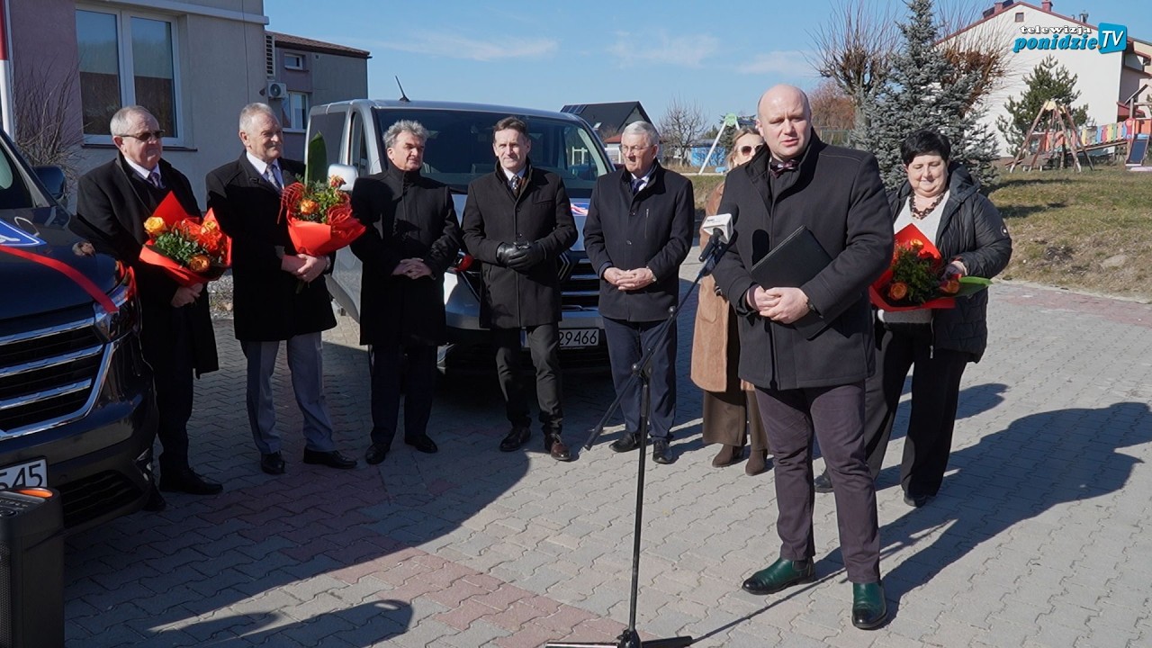 Ponad 290 tysięcy złotych z PFRON na nowe pojazdy i likwidację barier w Broninie