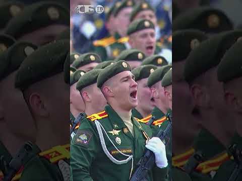 Парад Победы в Москве 9 мая – красота и сила армии России на Красной площади – строевая часть