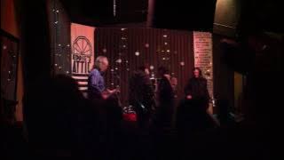 Download lagu Alejandro Escovedo--Knocking on Heaven's Door-- Eddie's Attic 1/30/2011