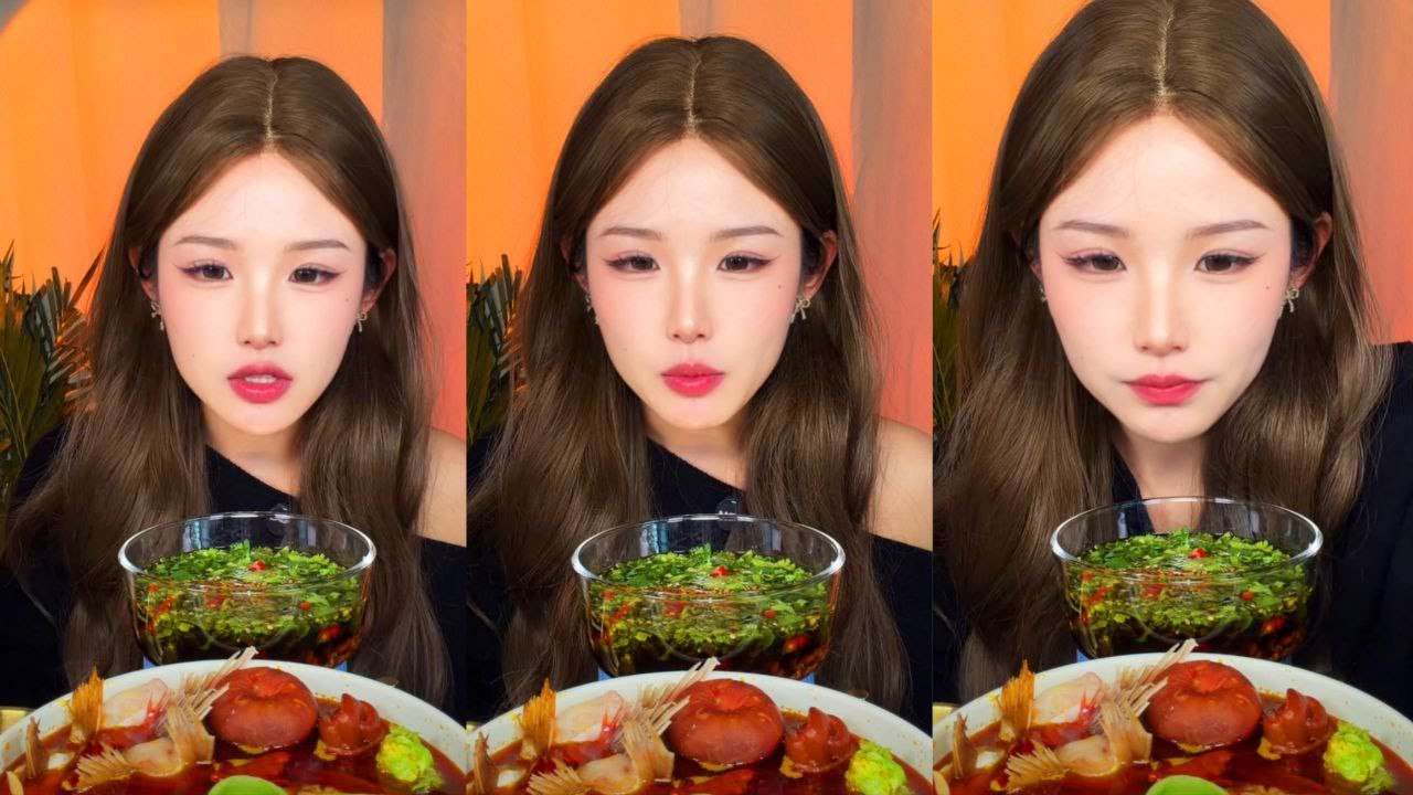 🌶️ ASMR Chinese Mukbang Simple & Direct Eating Massive Starfish & Spicy Seafood Platter