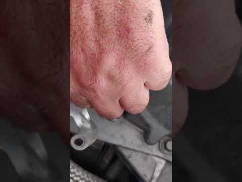 2007-2013 (or more years)Toyota Tundra 5.7 Crankshaft Position Sensor Location and Installation.