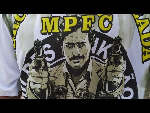 ..tá pra nascer um maloqueiro disposto á soltar o dedo só por causa dela!. ♬💥🚀