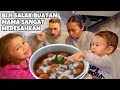 REAKSI MEREKA COBA JAJANAN INDONESIA „BIJI SALAK“