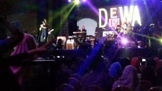 Kangen by Dewa 19 feat. Ari Lasso #DAF2015