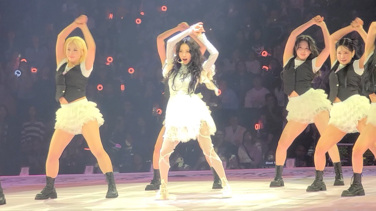 2026.01.09 TWICE This Is For World Tour Vancouver Chaeyoung 