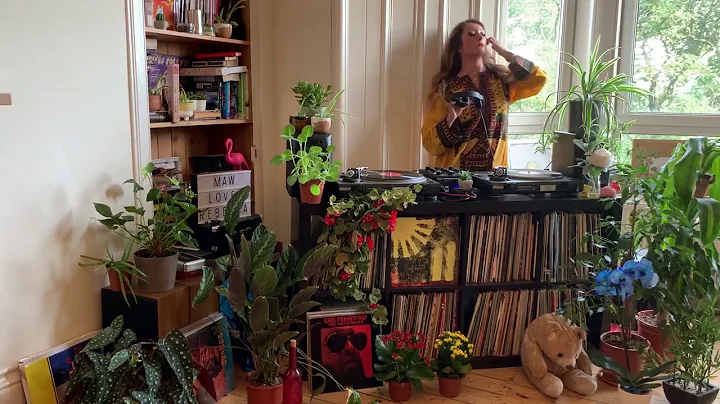 Rebecca Vasmant - The Wormhole, Glastonbury Virtua...