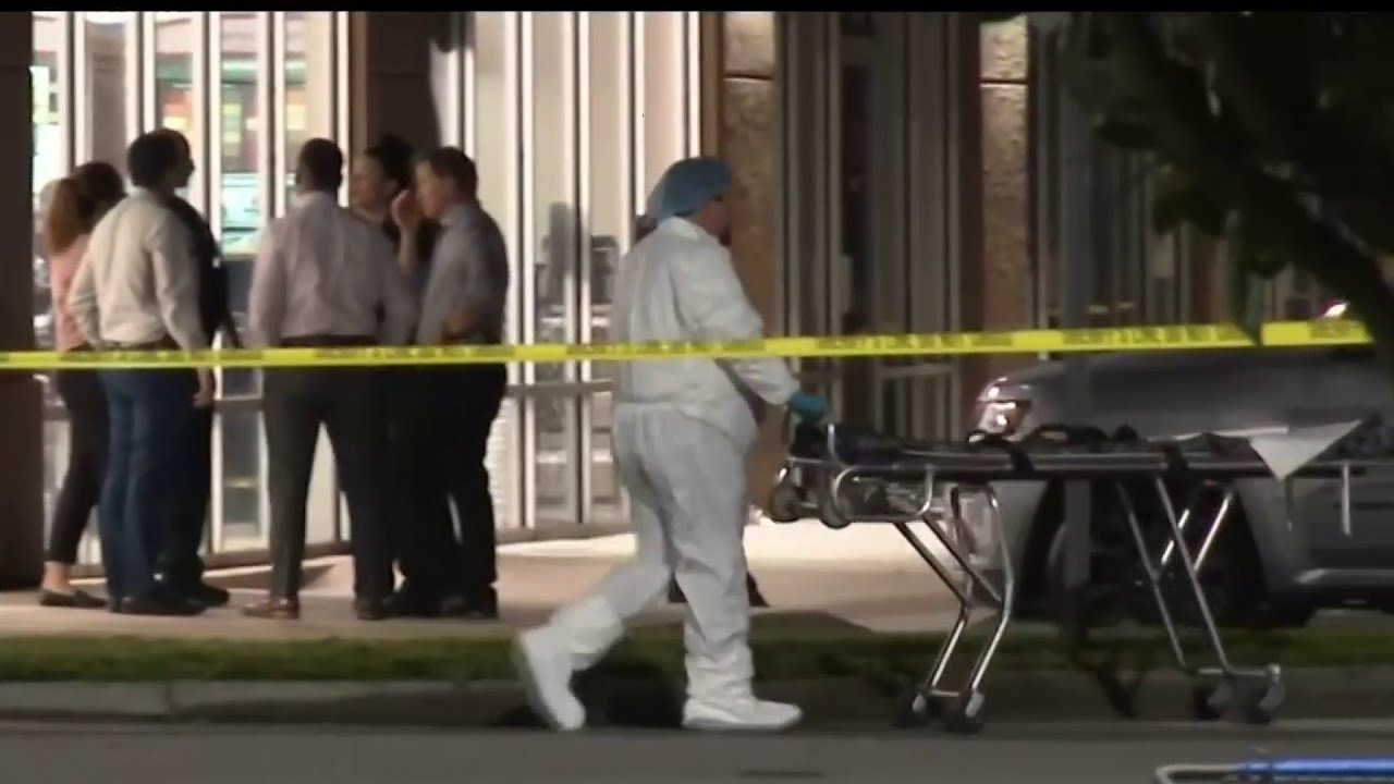 1 dead, 1 critically wounded in shooting at Orange County shopping ...