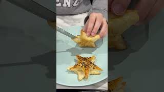 Aperitivo de hojaldre y salmón 😋😋😋