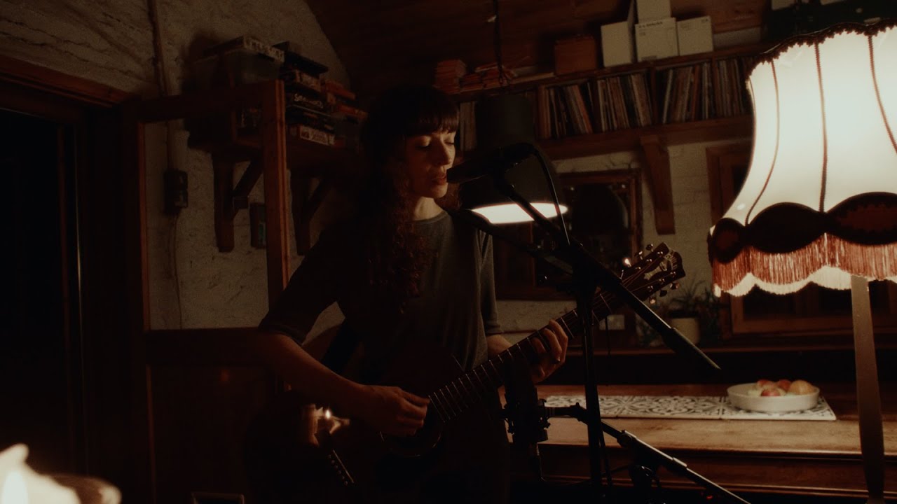 Daughter - Isolation (Live at Middle Farm Studios)