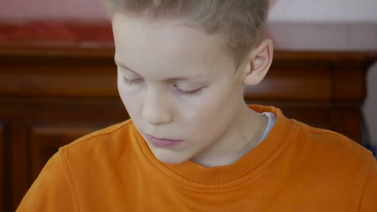 12 Jähriger spielt Chopin