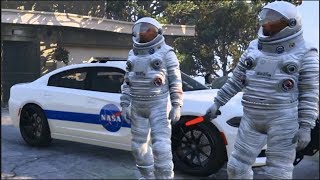 GTA 5 FiveM Were Going to SPACE! | SLAPTrain