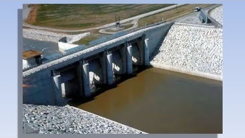 Design Of Hydraulic Structures 21 : Example on Main Canal Head Regulator