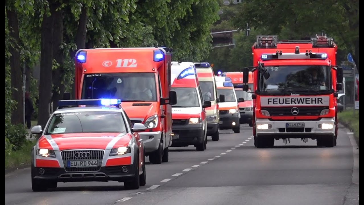 Größte Evakuierung seit 1945 - Einsatzfahrten Bombenentschärfung Köln-Riehl 27.5.2015