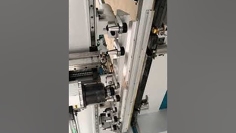 Linear type tool magazine automatic tool changer