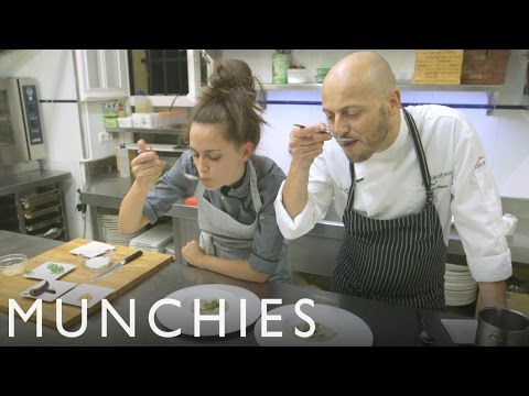 Vidéo: Concept de cuisine futuriste de Sébastien Poupeau