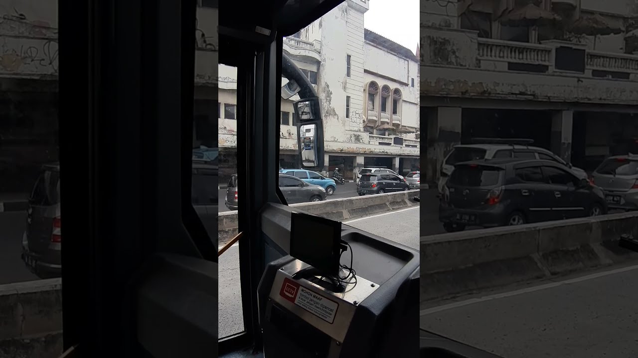 Harmoni central busway l Transjakarta voice announcer