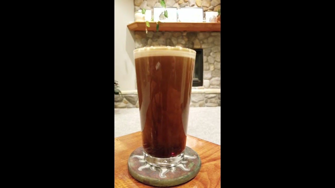 Guinness Draught Perfect Pour (4k) - YouTube