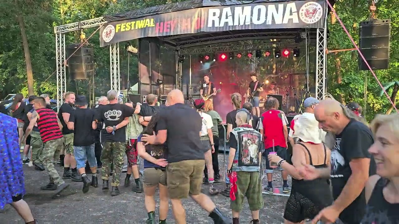 Sajgon, Beer Oj - Hey Ho! Ramona IX, 2025