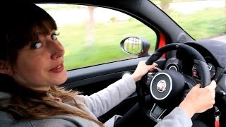 Rijtest Automeisje met Abarth 595 Competizione