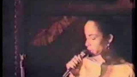 Sade -  Live Vienna - Smooth Operator and Snakebite ft Paul Cooke U4 Club 1983