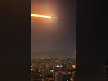 صواريخ إيرانية دقيقة تضرب وصفارات الإنذار تعم تل أبيب
