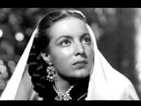 Guadalupe Pineda - La del rebozo blanco - YouTube