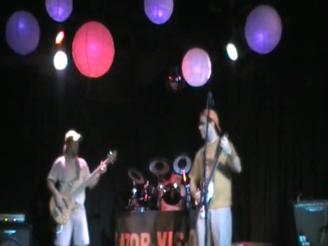 Watch Here's LAZOR VISION with I Like It @ Jet Lounge September 3 2009 on YouTube Watch Here's LAZOR VISION with I Like It @ Jet Lounge September 3 2009 on YouTube